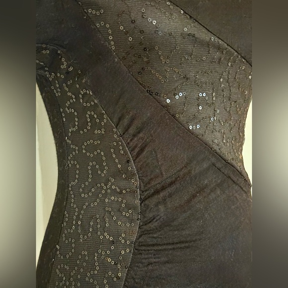 Maurice’s Elegant Black Women's Short Sleeve Top with Sequin Embellishment - Picture 3 of 8